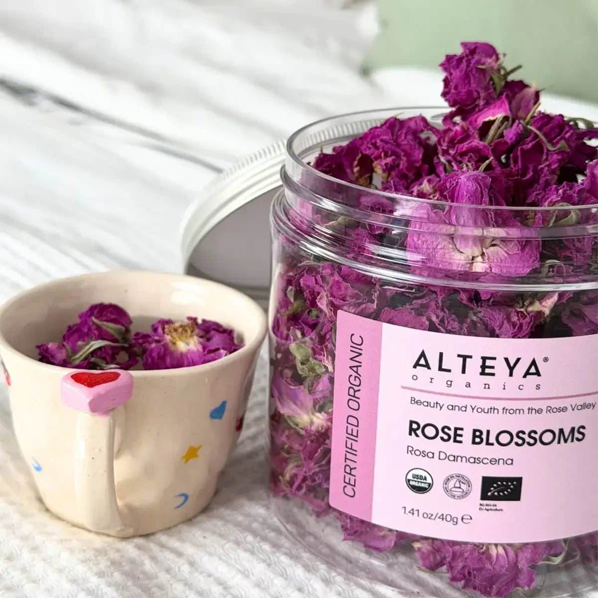 био сух розов цвят алтея